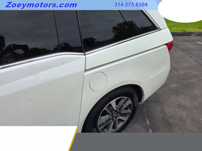2016 Honda Odyssey Touring - Photo 17