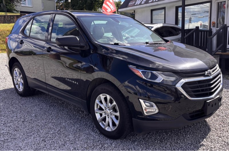 Additional photo of vehicle.