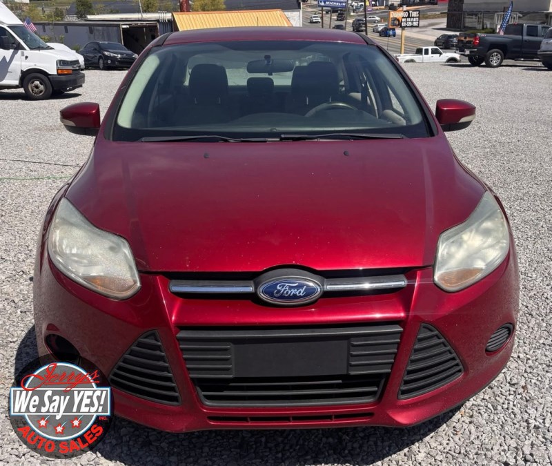 2014 Ford Focus Sedan SE's photo