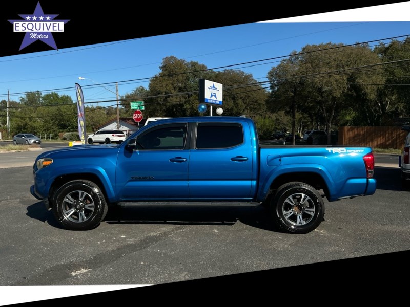 Additional photo of vehicle.