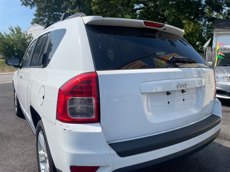 2011 Jeep Compass Base photo 4