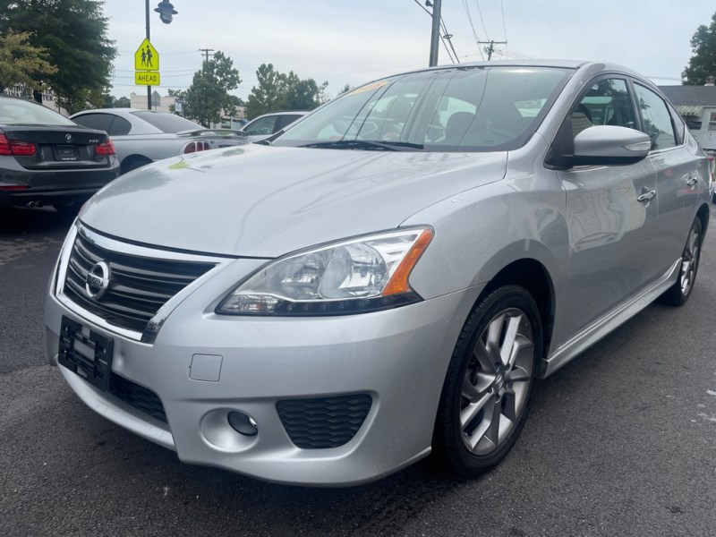 2015 Nissan Sentra SR photo 8