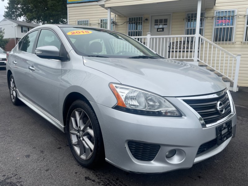 2015 Nissan Sentra SR photo 9