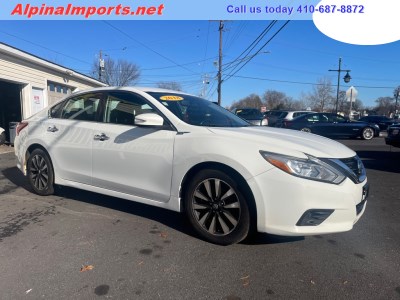 Nissan Altima's photo