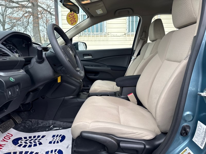 Additional photo of vehicle.