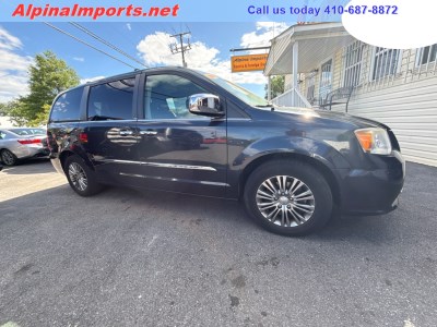 Photo of 2014 CHRYSLER TOWN & COUNTRY