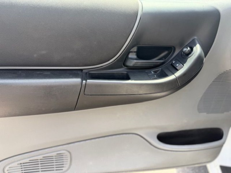 2008 Ford Ranger XL - Photo 8