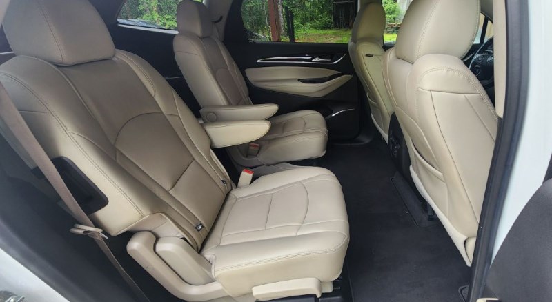 2020 Buick Enclave Essence - Photo 10