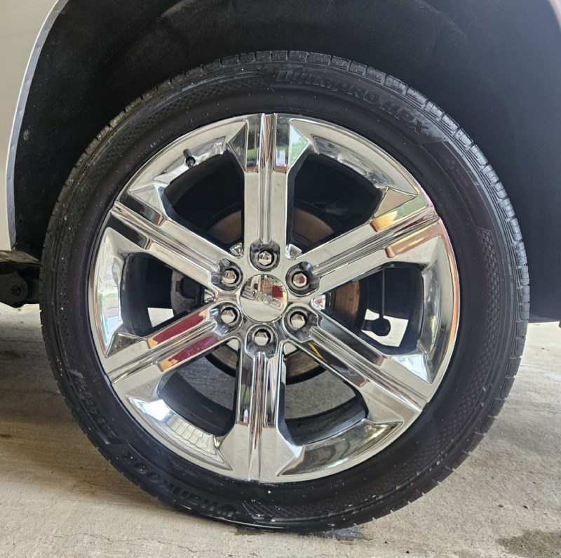 2018 GMC Yukon XL Denali - Photo 16
