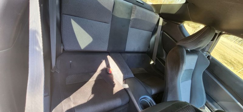 Additional photo of vehicle.