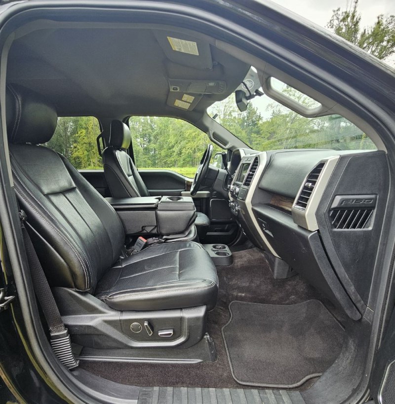 2018 Ford F-150 Lariat - Photo 9