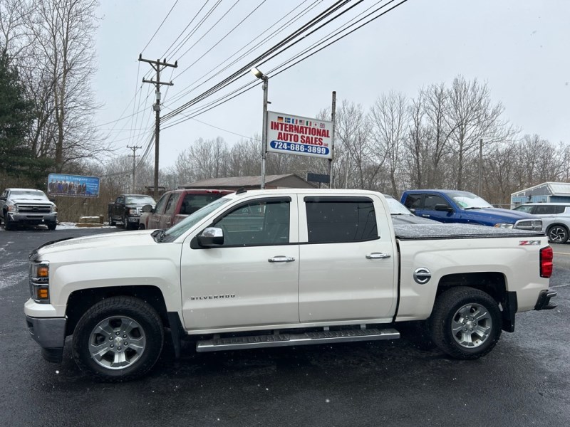 Additional photo of vehicle.