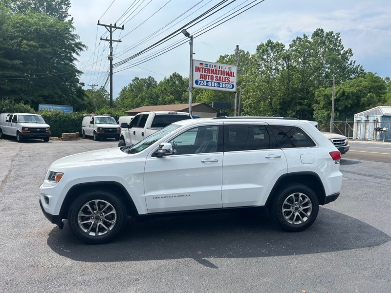 Additional photo of vehicle.