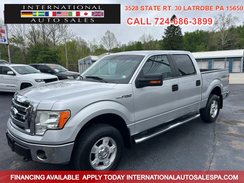 2012 Ford F-150 XL 4x4 SuperCrew 145-in's photo