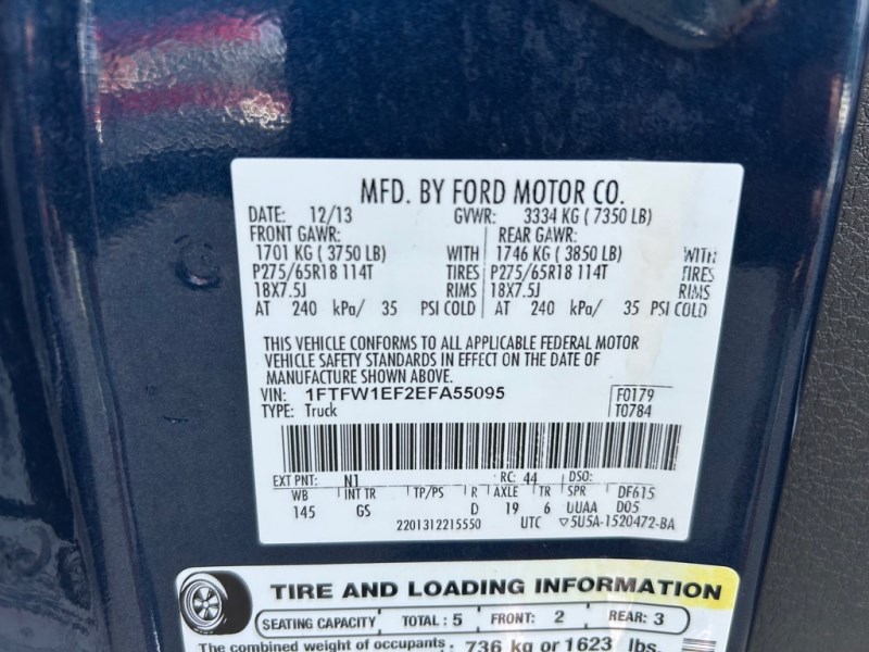 Additional photo of vehicle.
