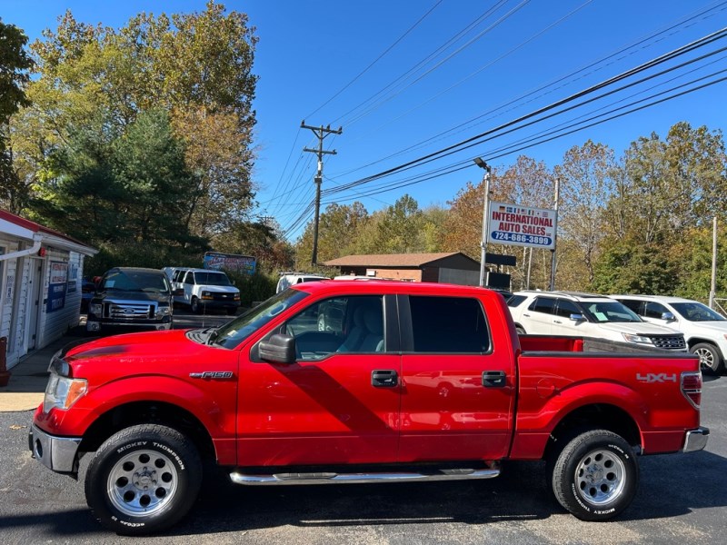 Additional photo of vehicle.