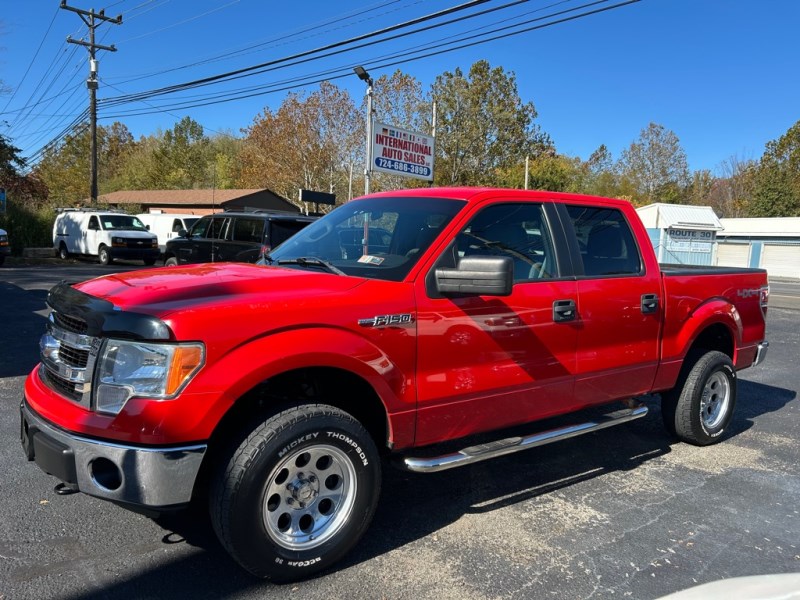 Additional photo of vehicle.