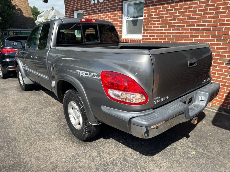 2004 Toyota Tundra SR5 photo 4