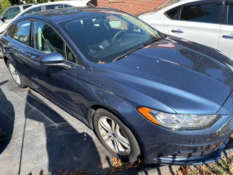 2018 Ford Fusion SE photo 6