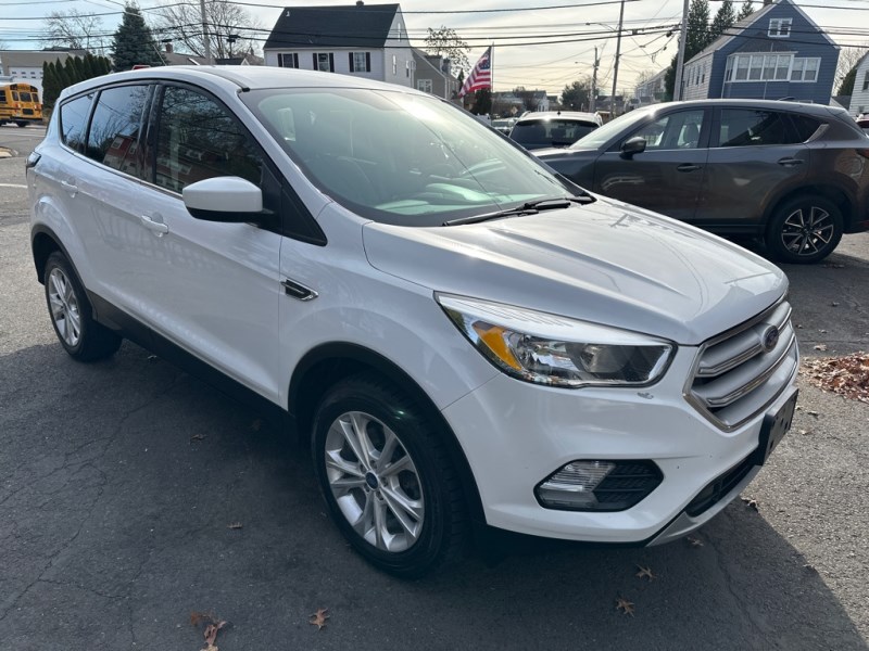 2017 Ford Escape SE photo 7