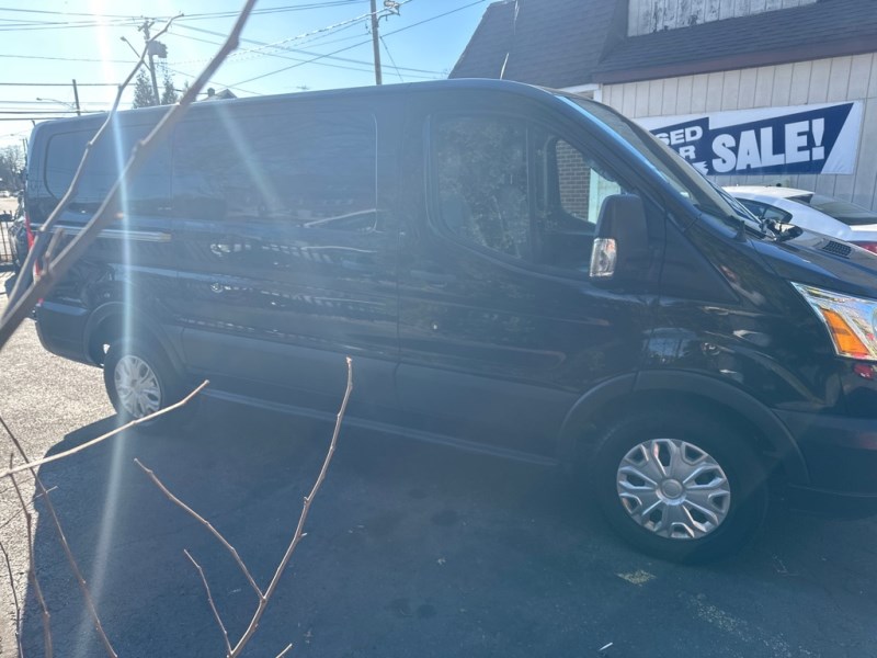 2015 Ford Transit Base photo 6