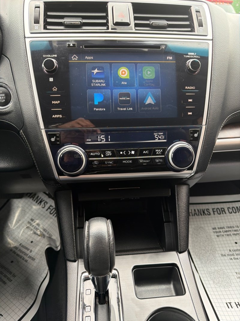 2019 Subaru Outback Limited - Photo 13