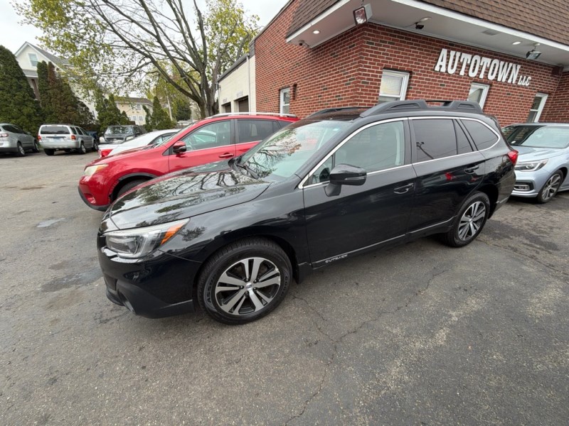 2019 Subaru Outback Limited - Photo 19