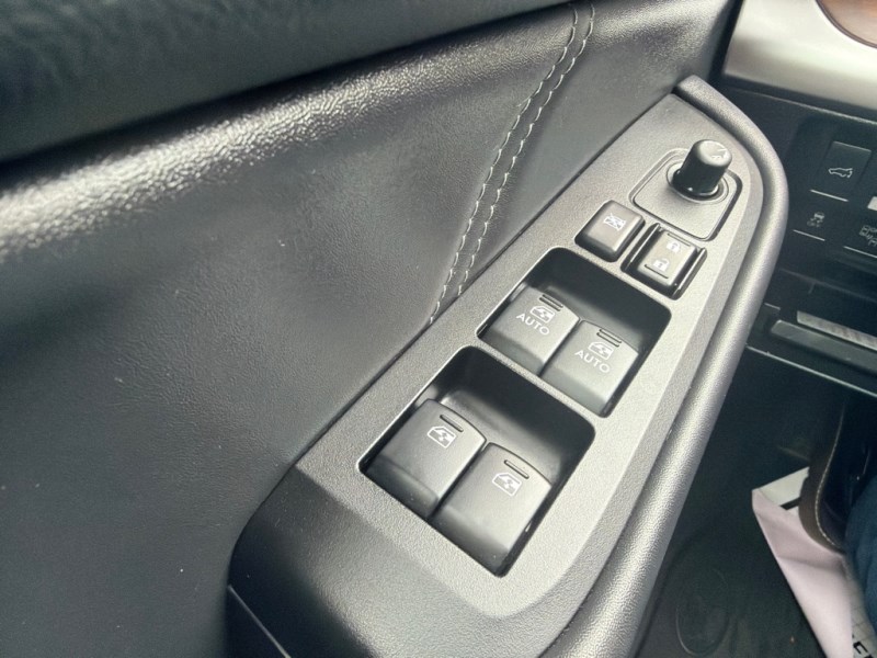 2019 Subaru Outback Limited - Photo 14