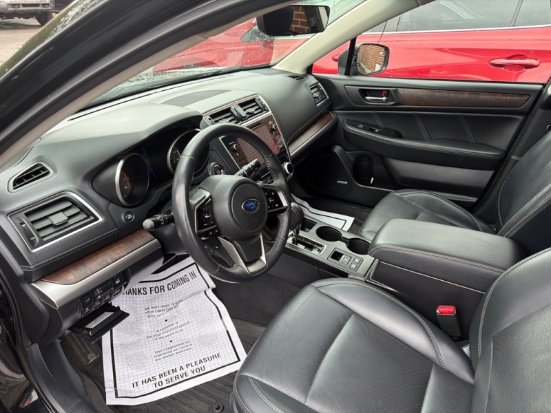 2019 Subaru Outback Limited - Photo 8