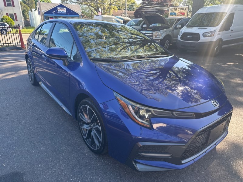 Additional photo of vehicle.