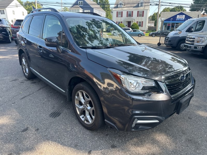 Additional photo of vehicle.