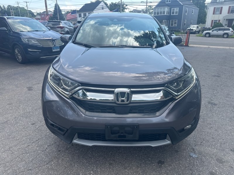 Additional photo of vehicle.