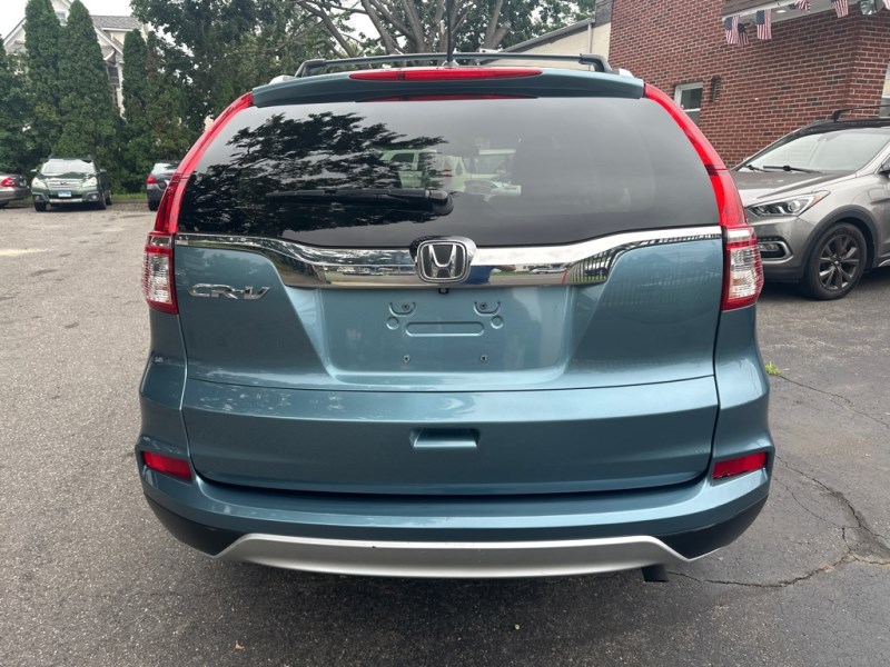 Additional photo of vehicle.