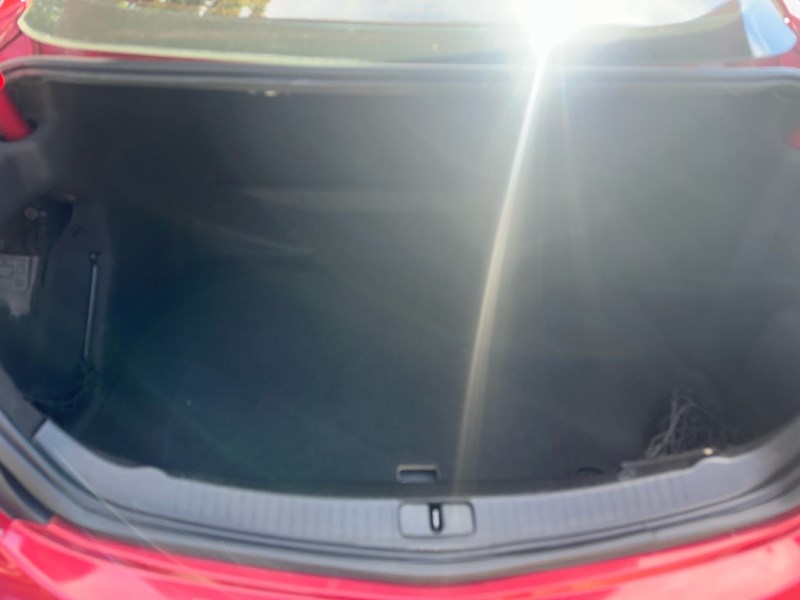 Additional photo of vehicle.