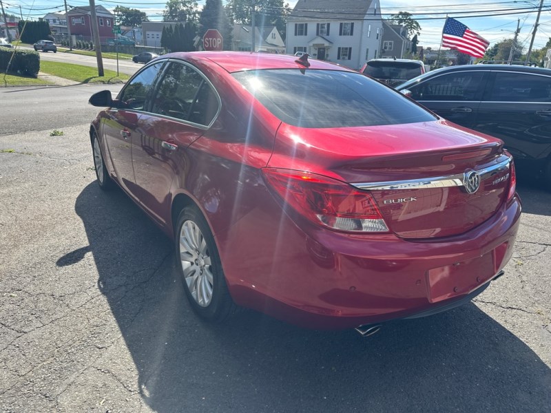 Additional photo of vehicle.