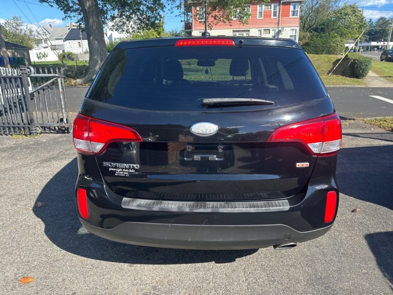 Additional photo of vehicle.