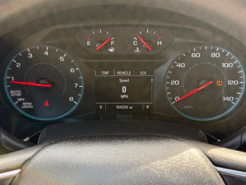 2018 Chevrolet Equinox LS - Photo 27