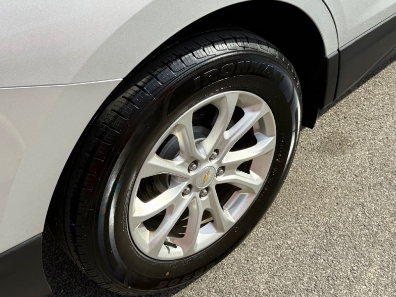 2018 Chevrolet Equinox LS - Photo 17