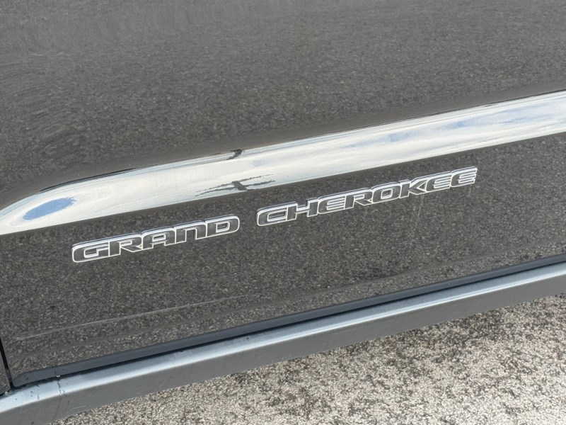 2018 Jeep Grand Cherokee Laredo E - Photo 12
