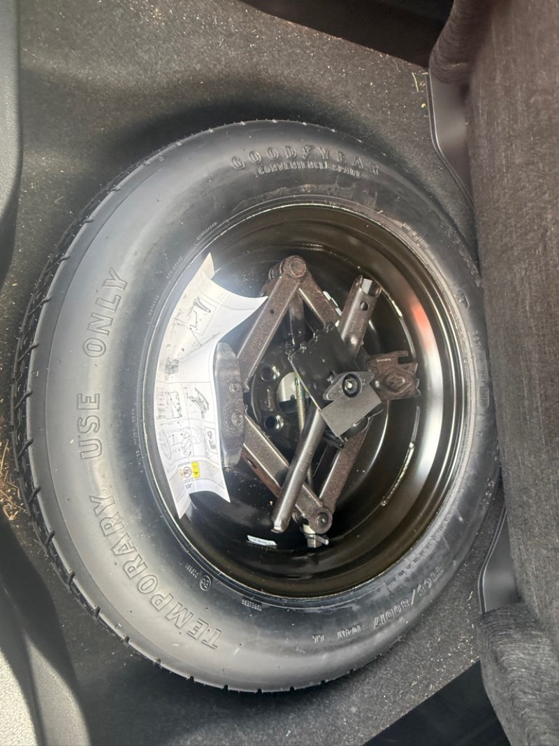 2019 Jeep Cherokee Latitude - Photo 21
