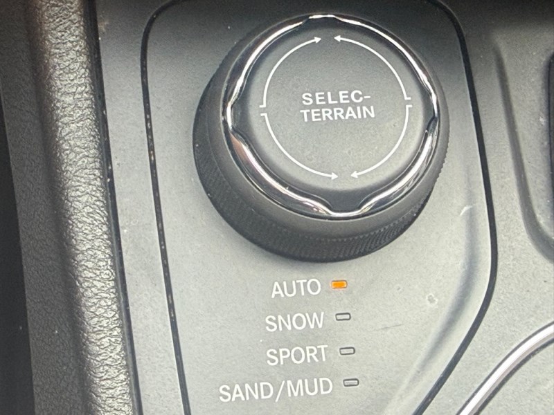 2019 Jeep Cherokee Latitude - Photo 36