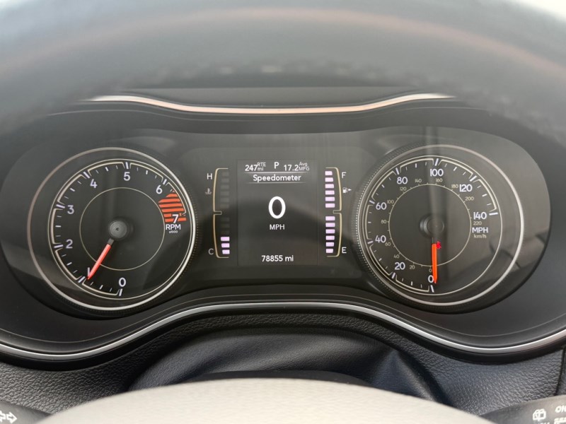 2019 Jeep Cherokee Latitude - Photo 28