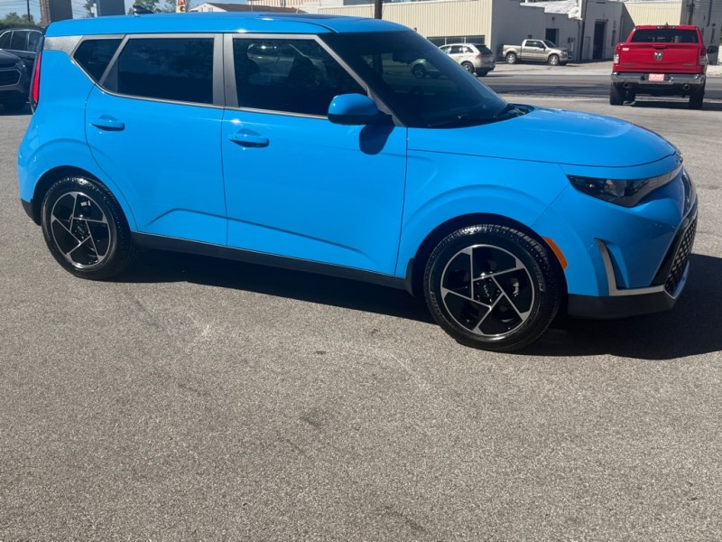 2025 Kia Soul EX - Photo 8