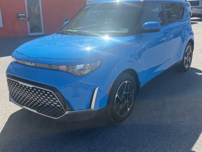 2025 Kia Soul EX - Photo 12