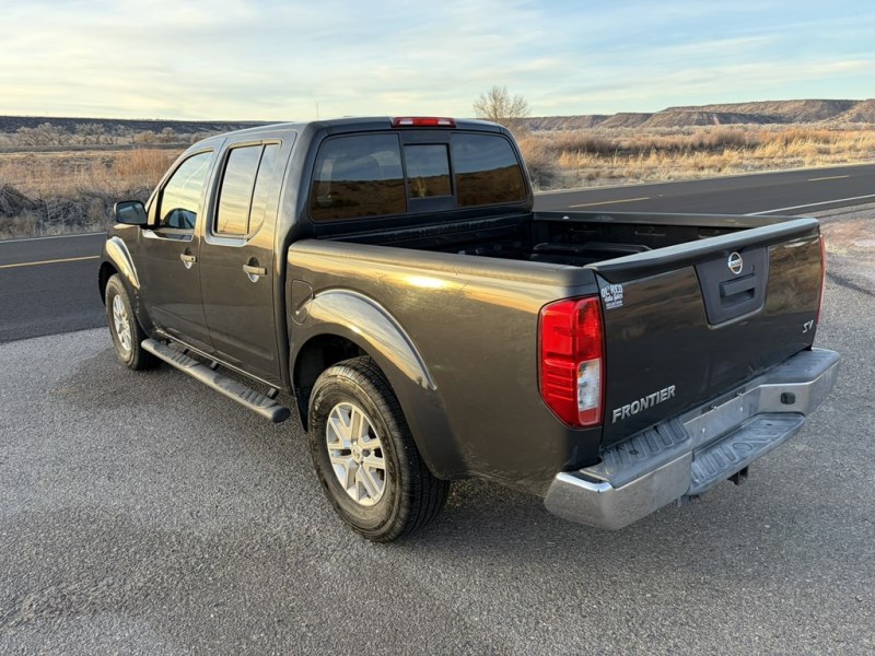 Additional photo of vehicle.