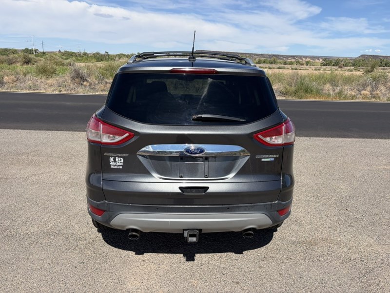 Additional photo of vehicle.