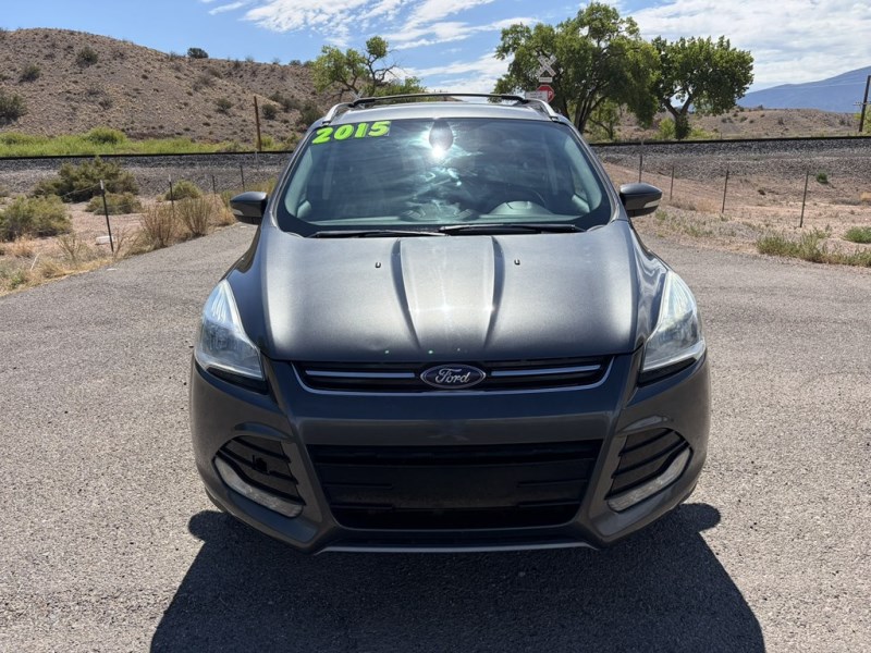 Additional photo of vehicle.
