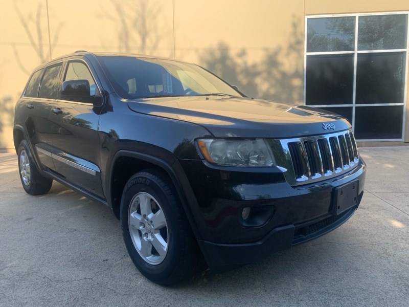 Additional photo of vehicle.