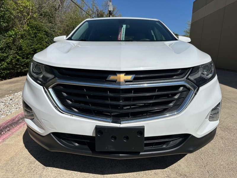 Additional photo of vehicle.