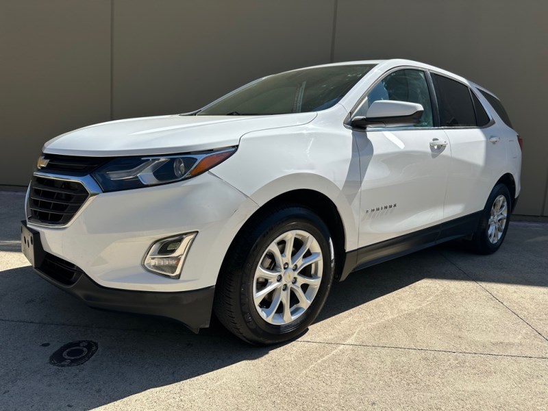 Additional photo of vehicle.
